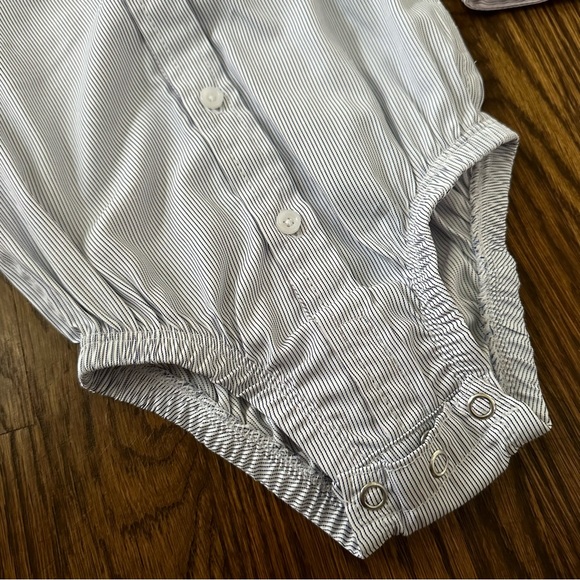 Frenchie Mini Couture striped button down onesie bodysuit, size 18M - Picture 4 of 6